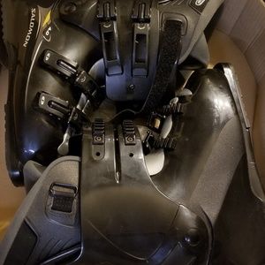 Salomon Ski Boots size 28.5